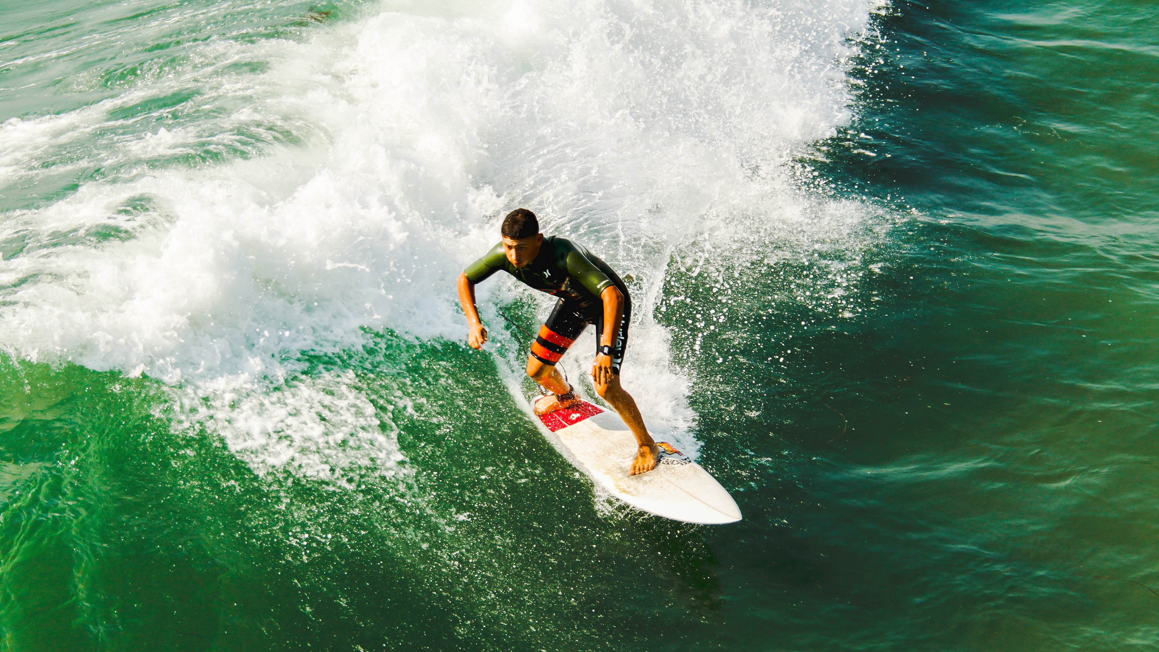 未来爆发：年轻球员的潜力分析，年轻球员身价排行